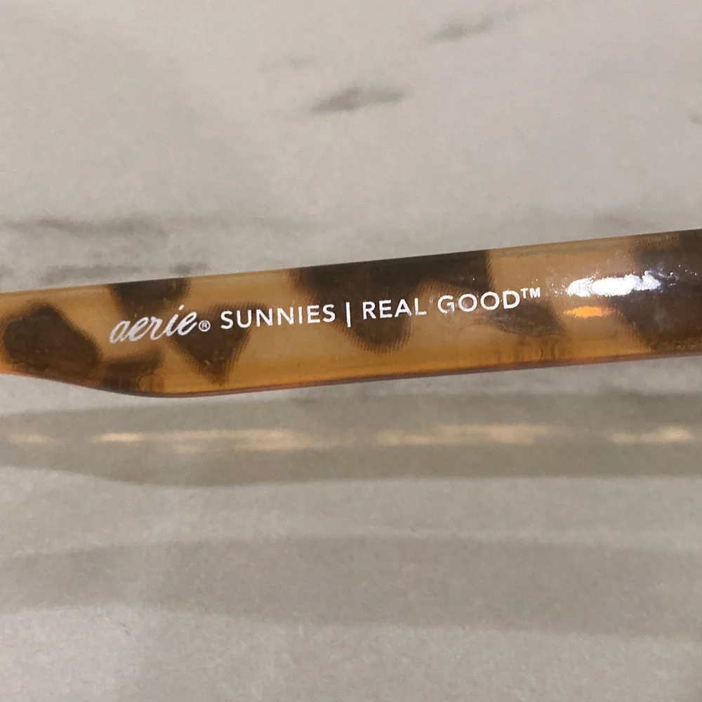 aerie Tortoiseshell Rectangular Sunglasses - Brown